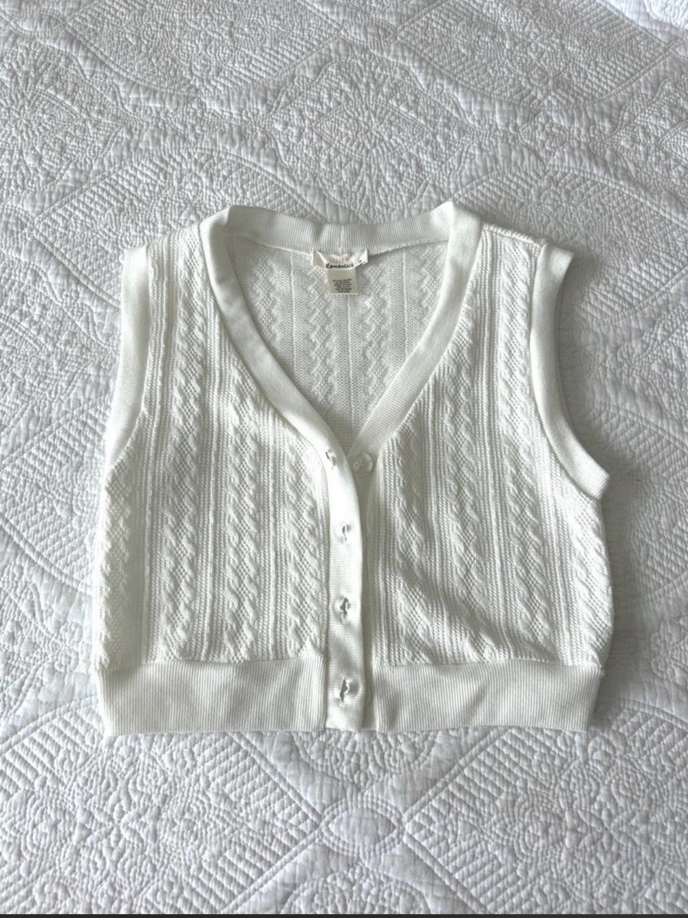 White Sweater Vest | M